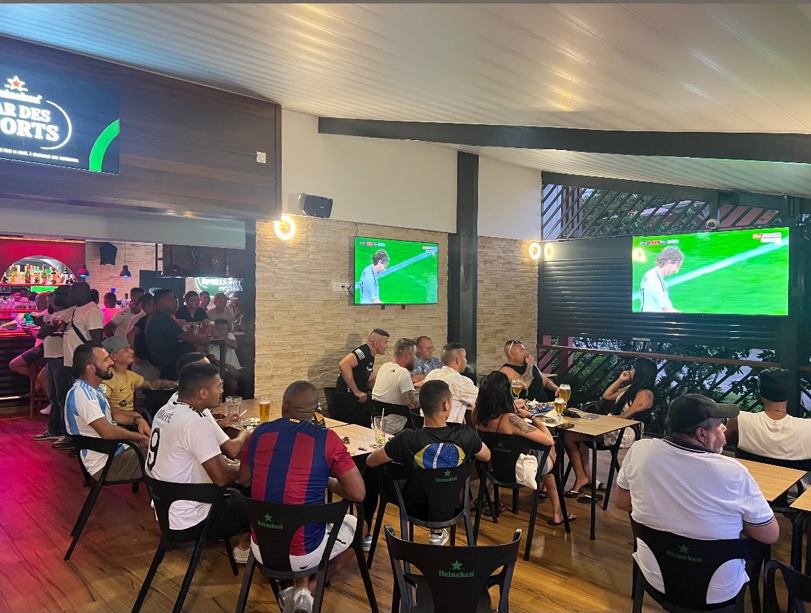 Vue du bar depuis l'extérieur